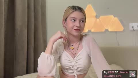 Snapshot of oops_my_english chatting on 6, 2, 2026 Nancy online show from 6, 2, 2026