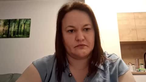 Ophelia online show from 10, 4, 2026