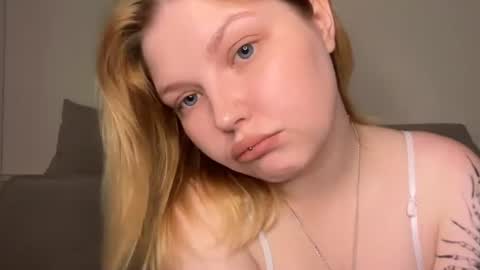 Snapshot of opheliaritz chatting on 26, 6, 2026 Ophelia online show from 26, 6, 2026