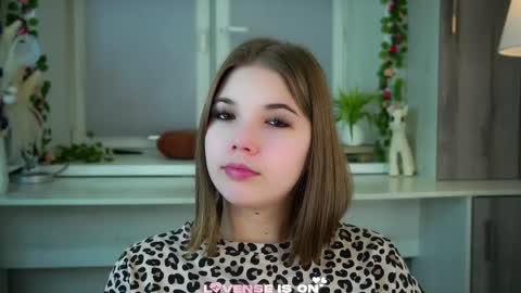 Jenny online show from 23, 12, 2025