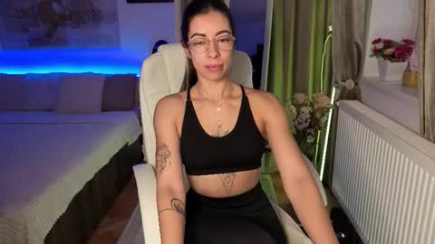 Snapshot of orchidessa chatting on 23, 11, 2025 Eve Voss online show from 23, 11, 2025