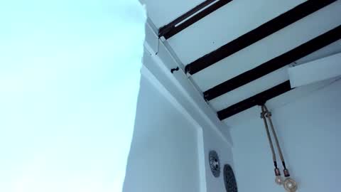 Miss Guzman  online show from 29, 1, 2025