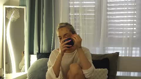Snapshot of orianawade chatting on 3, 8, 2026 orianawade online show from 3, 8, 2026