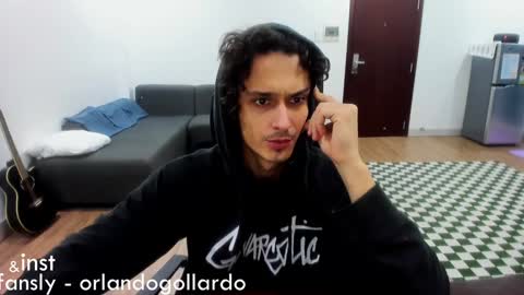 Fansly and Instagram -  online show from 14, 1, 2025