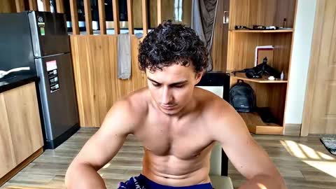 Fansly and Instagram -  online show from 20, 3, 2026