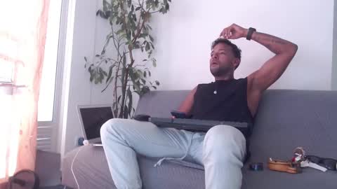 orlando_horny online show from 25, 9, 2025