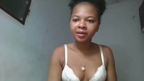 ornellahhh online show from 12, 10, 2025