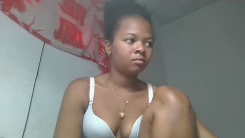 ornellahhh online show from 13, 10, 2025