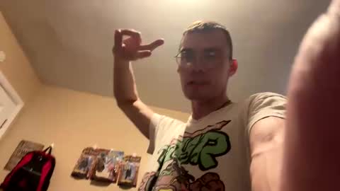 Snapshot of oscardog121 chatting on 14, 10, 2025 oscardog121 online show from 14, 10, 2025