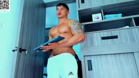 Snapshot of oskar_ford21 chatting on 16, 10, 2025 Oskar Ford NEW ACCOUNT online show from 16, 10, 2025