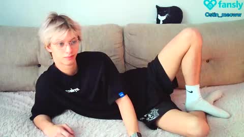 Ostin online show from 16, 2, 2025