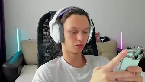 Ostin online show from 23, 2, 2026