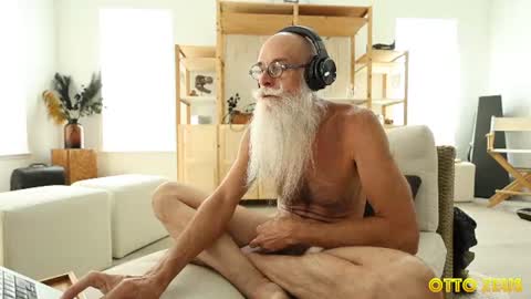 Snapshot of ottozeus chatting on 16, 6, 2026 Otto Zeus online show from 16, 6, 2026