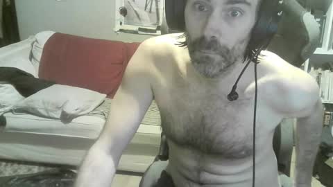 ouinnybis195625 online show from 16, 1, 2026