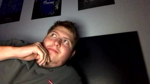 outflayd online show from 20, 11, 2025