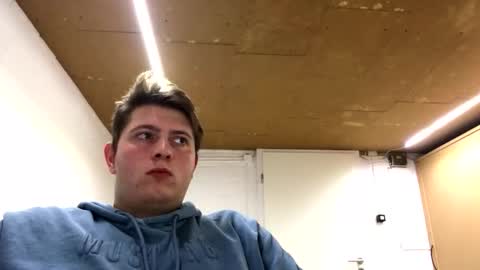 outflayd online show from 15, 12, 2025