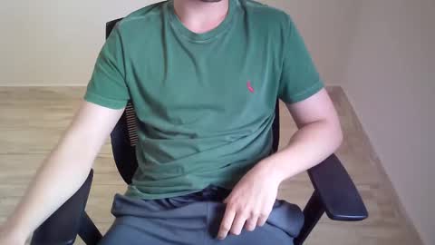 Snapshot of outroemail1807 chatting on 19, 2, 2026 outroemail1807 online show from 19, 2, 2026