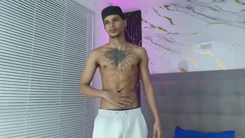 owen blaze online show from 25, 6, 2026