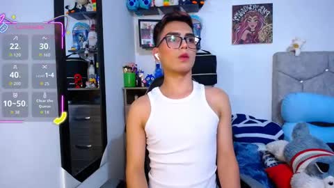 Owen  Independent model  online show from 27, 2, 2026