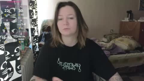 Snapshot of ozalin chatting on 19, 4, 2026 ozalin online show from 19, 4, 2026