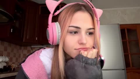 Snapshot of ozellagranville chatting on 8, 2, 2026 Eva online show from 8, 2, 2026