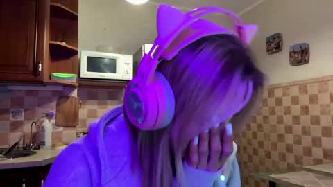 Eva online show from 12, 5, 2026