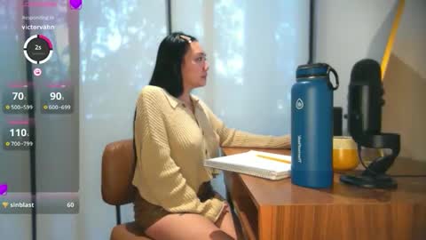 ozhmara online show from 5, 11, 2025