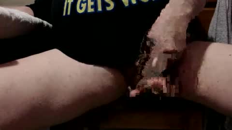 ozziebloke01 online show from 5, 4, 2026