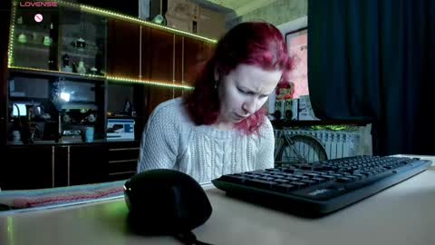 Ella online show from 6, 2, 2025