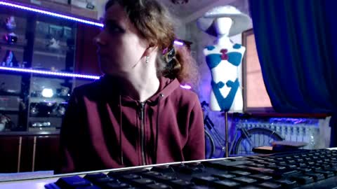 Snapshot of pa1e_pr1ncess chatting on 23, 4, 2026 Ella online show from 23, 4, 2026