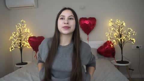 Paige online show from 4, 3, 2025