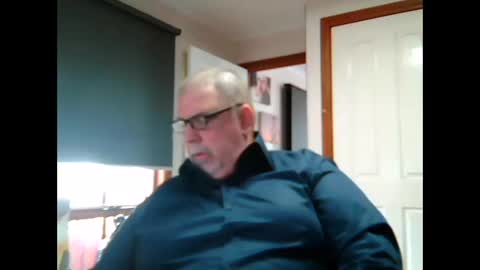 Snapshot of painboi00001 chatting on 30, 4, 2026 painboi00001 online show from 30, 4, 2026