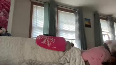 Snapshot of paisleysnowxo chatting on 28, 10, 2025 paisleysnowxo online show from 28, 10, 2025