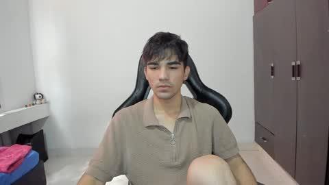 Snapshot of pakun_ chatting on 19, 12, 2024 pakun_ online show from 19, 12, 2024