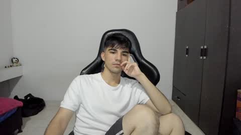 Snapshot of pakun_ chatting on 22, 12, 2024 pakun_ online show from 22, 12, 2024