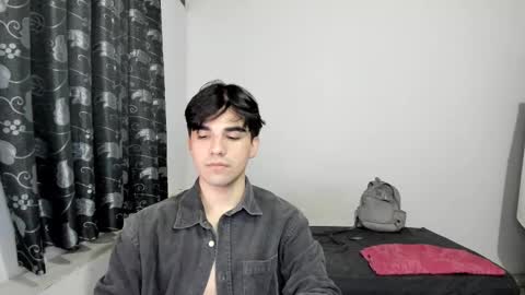 Snapshot of pakun_ chatting on 4, 10, 2025 pakun_ online show from 4, 10, 2025