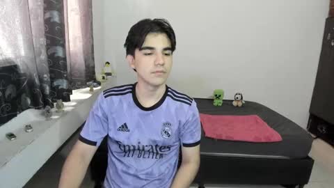 Snapshot of pakun_ chatting on 6, 10, 2025 pakun_ online show from 6, 10, 2025