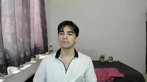 Snapshot of pakun_ chatting on 8, 10, 2025 pakun_ online show from 8, 10, 2025