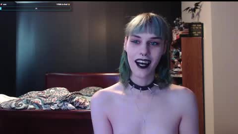 Snapshot of palaceofmalice chatting on 2, 1, 2025 palaceofmalice online show from 2, 1, 2025