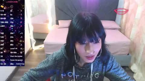 palmerfox_tay online show from 24, 2, 2025