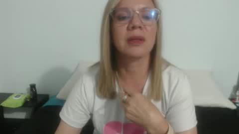 Snapshot of paloma_martin chatting on 26, 4, 2026 paloma online show from 26, 4, 2026