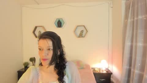 Paloma  online show from 25, 11, 2025