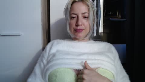 Snapshot of pam_fans chatting on 29, 10, 2025 BABE online show from 29, 10, 2025