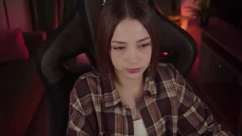 Pam online show from 5, 11, 2025