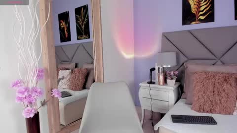 Snapshot of pamela_duque30 chatting on 28, 9, 2025 Pamela Duque online show from 28, 9, 2025