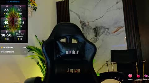 Snapshot of pamelajackson__ chatting on 1, 3, 2025 Paola online show from 1, 3, 2025