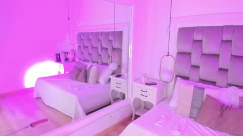  Pamela  online show from 5, 2, 2025