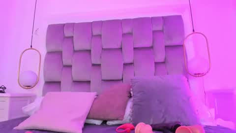  Pamela  online show from 1, 3, 2025