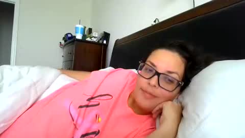 Snapshot of pamelonaa chatting on 26, 10, 2025 PAMELONAA online show from 26, 10, 2025
