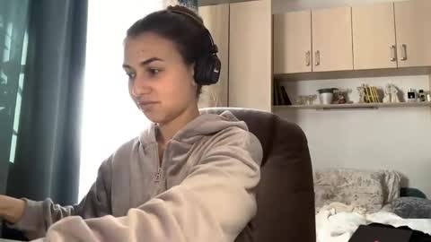 Snapshot of pamulahallquist chatting on 5, 6, 2026 Lia online show from 5, 6, 2026
